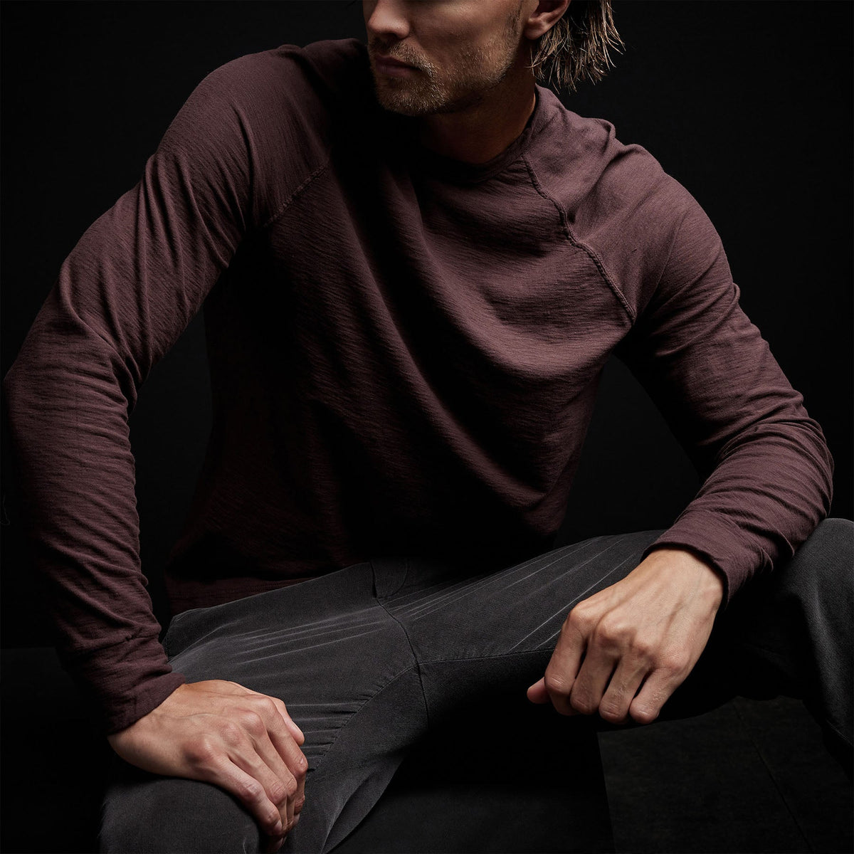 Inside Out Raglan Crew in Dahlia | James Perse Los Angeles