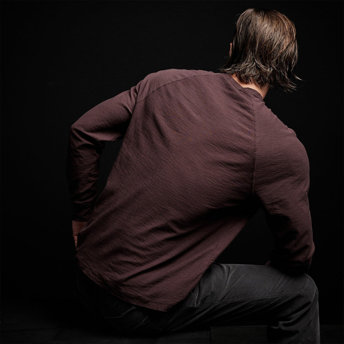 Inside Out Raglan Crew in Dahlia | James Perse Los Angeles