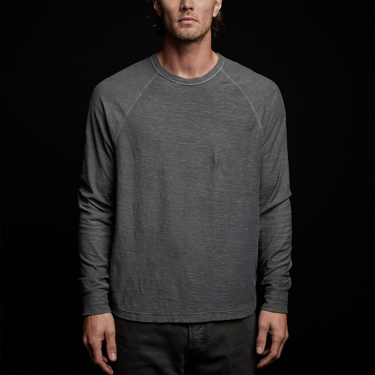 Inside Out Raglan Crew in Fin Pigment | James Perse Los Angeles