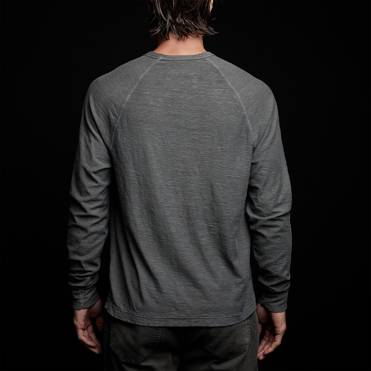 Inside Out Raglan Crew in Fin Pigment | James Perse Los Angeles
