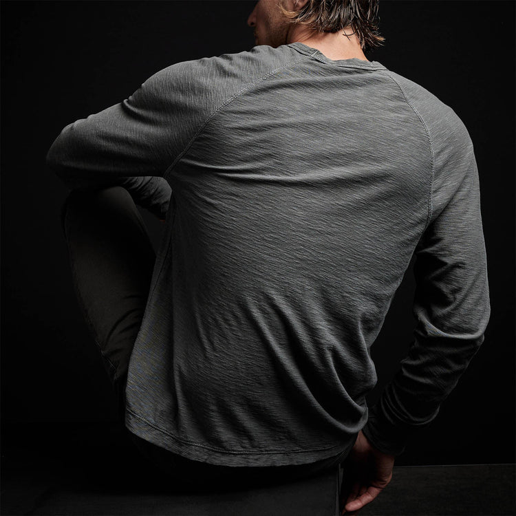 Inside Out Raglan Crew in Fin Pigment | James Perse Los Angeles