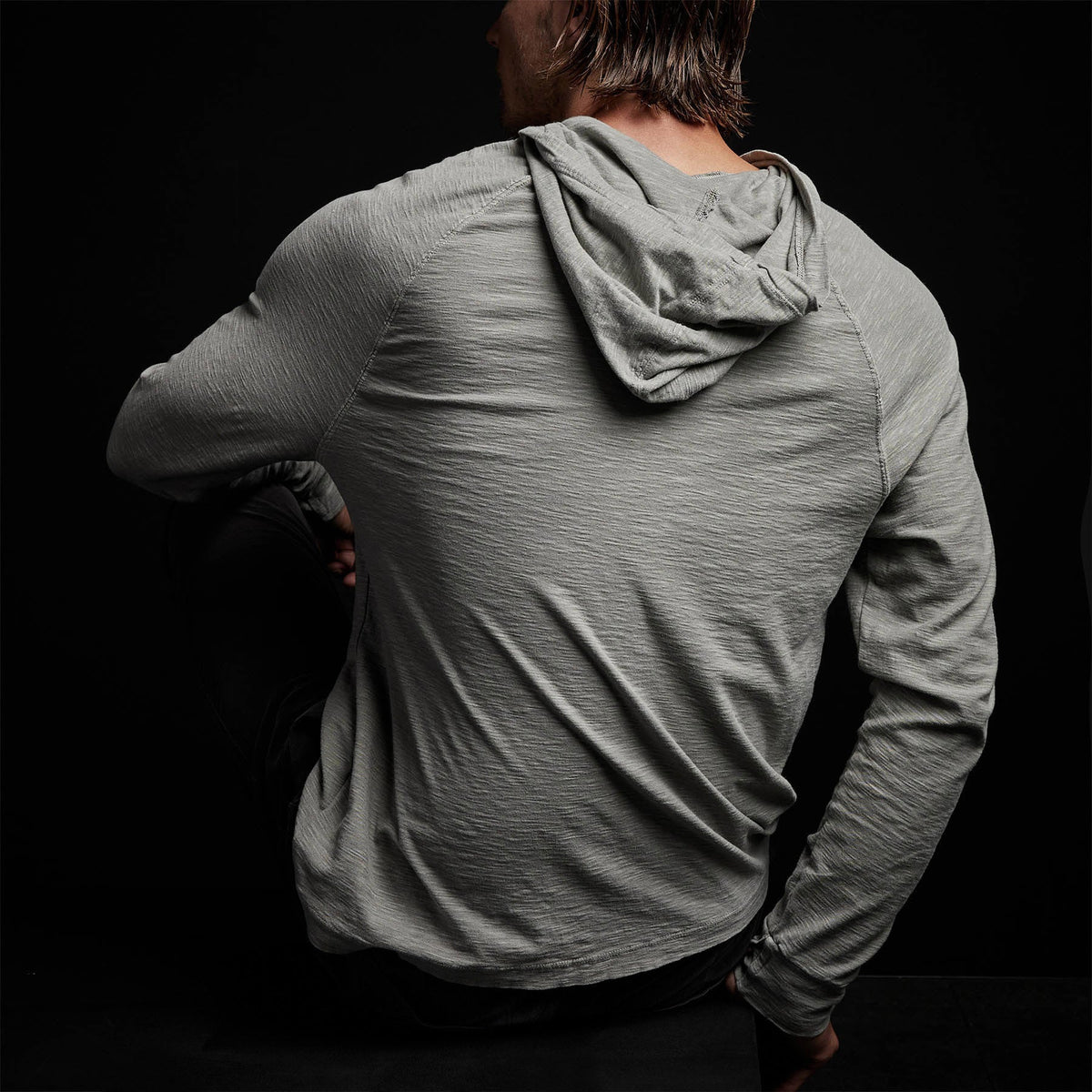 Inside Out Raglan Hoody in Concrete Pigment | James Perse Los Angeles