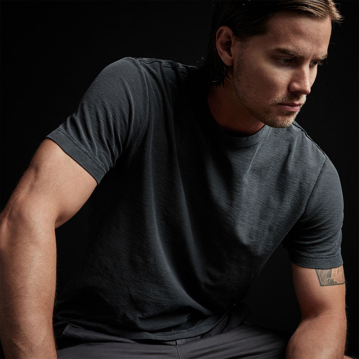 Reverse Slub Jersey Short Sleeve Crew in Magma Pigment | James Perse Los Angeles