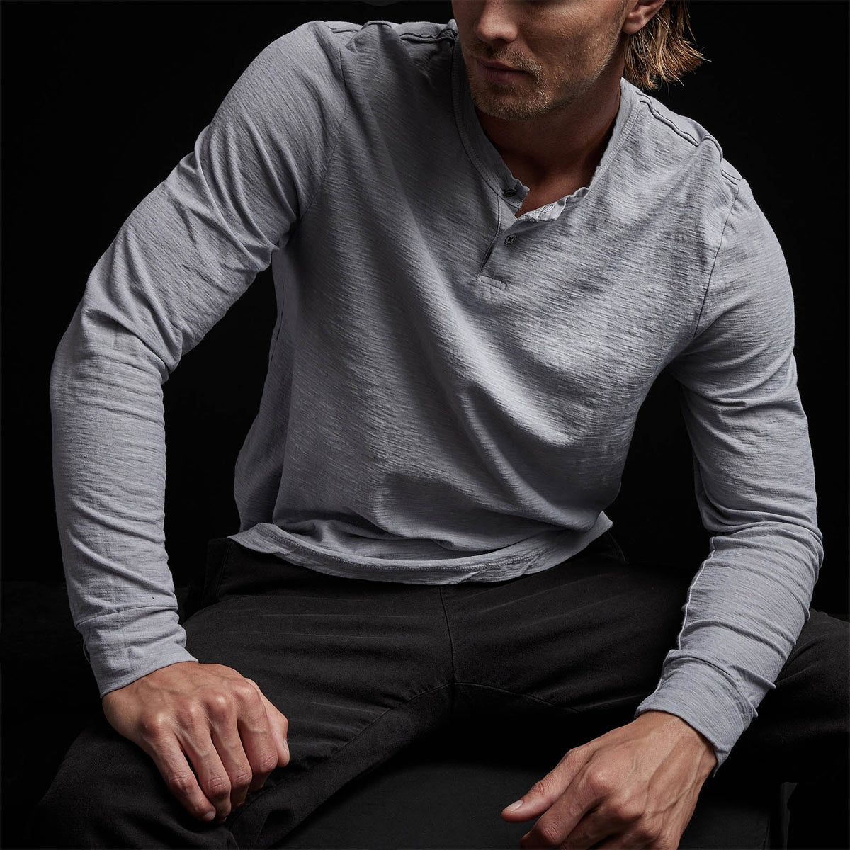 Inside Out Henley in Blue Fog Pigment | James Perse Los Angeles