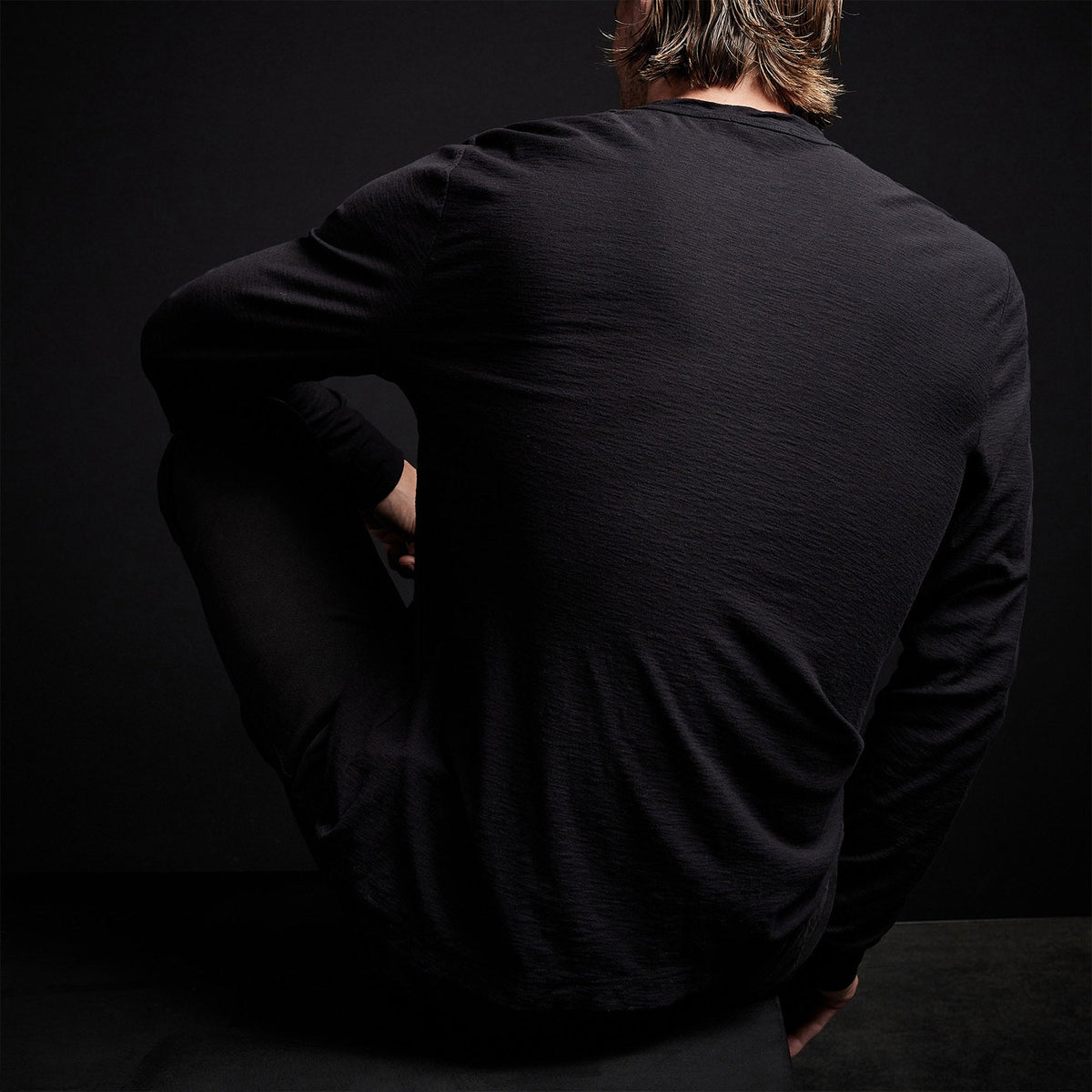 Inside Out Henley in Black | James Perse Los Angeles