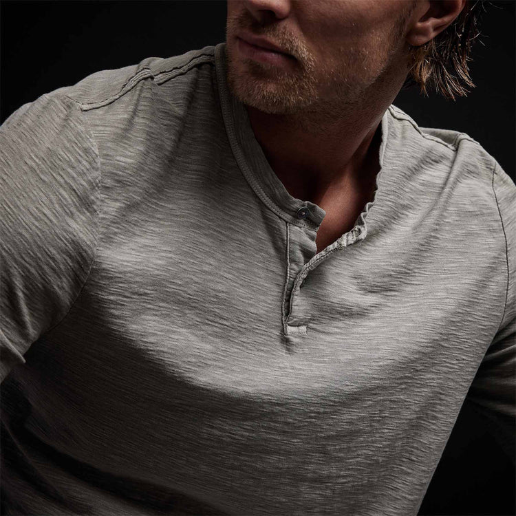 Inside Out Henley in Concrete Pigment | James Perse Los Angeles