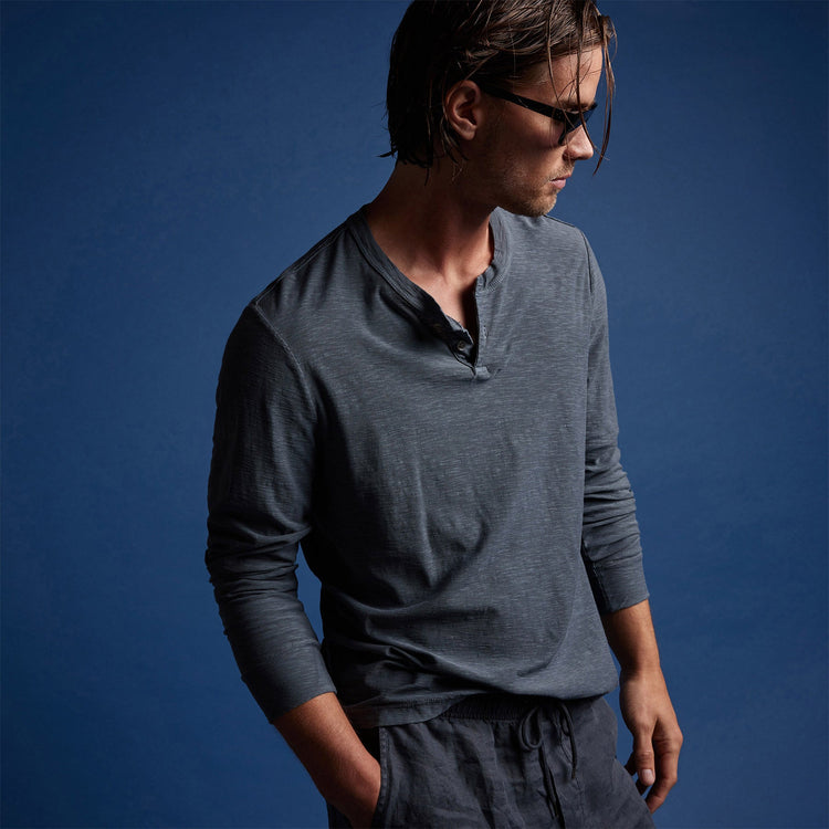 Reverse Slub Jersey Henley in Maine Pigment | James Perse Los Angeles