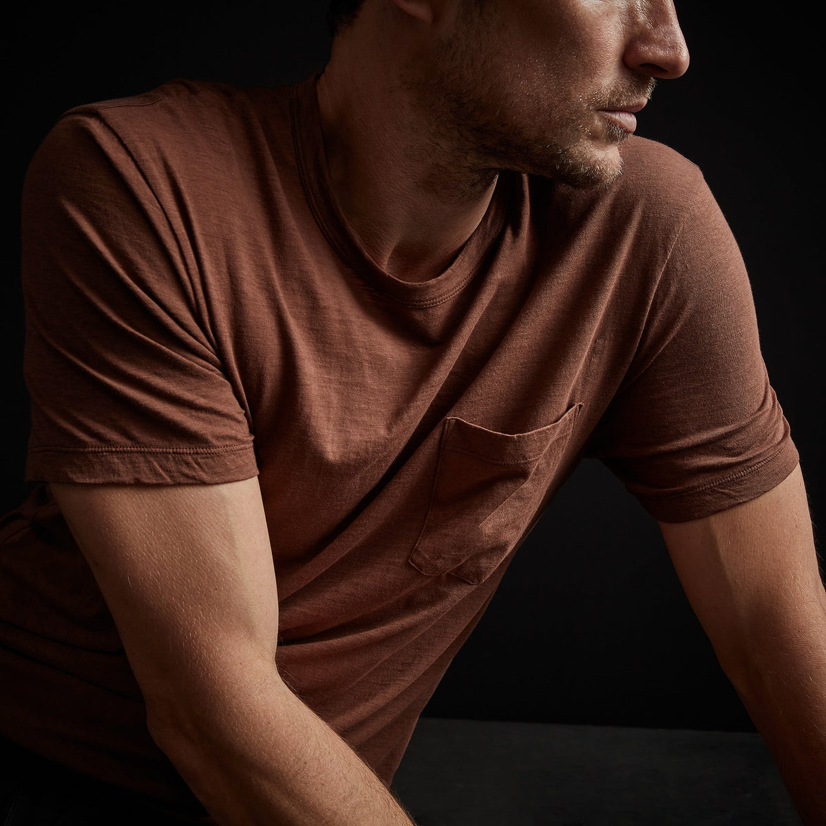 Recycled Lotus Jersey Pocket Tee in Malt | James Perse Los Angeles