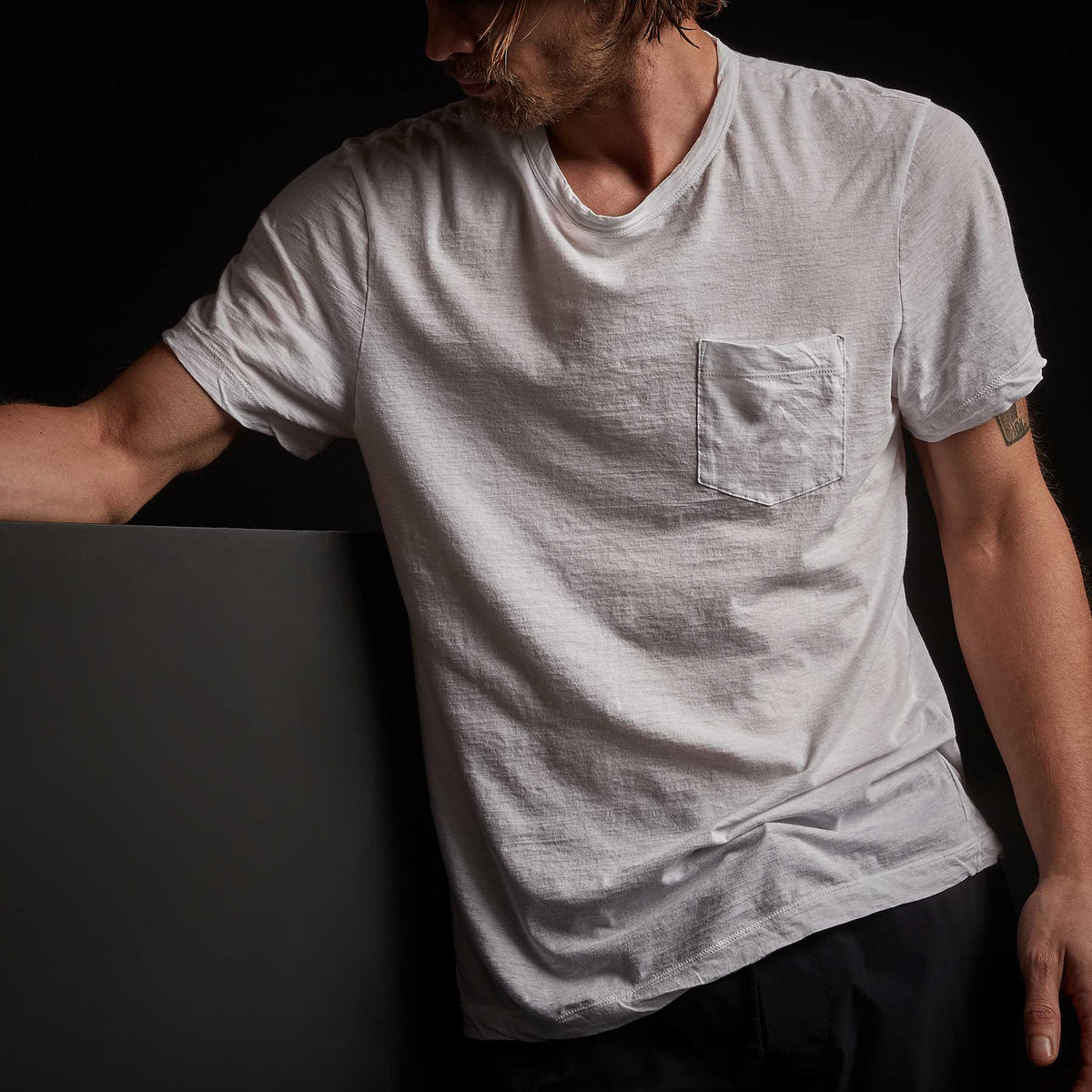 Recycled Lotus Jersey Pocket Tee - White | James Perse Los Angeles
