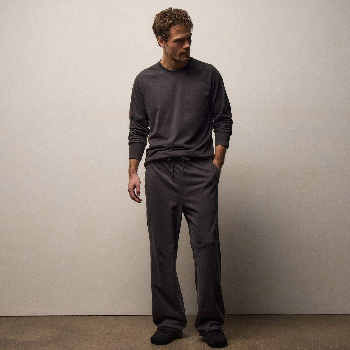 Heavy Organic Suede Jersey Sweat Pant in Magma | James Perse Los Angeles