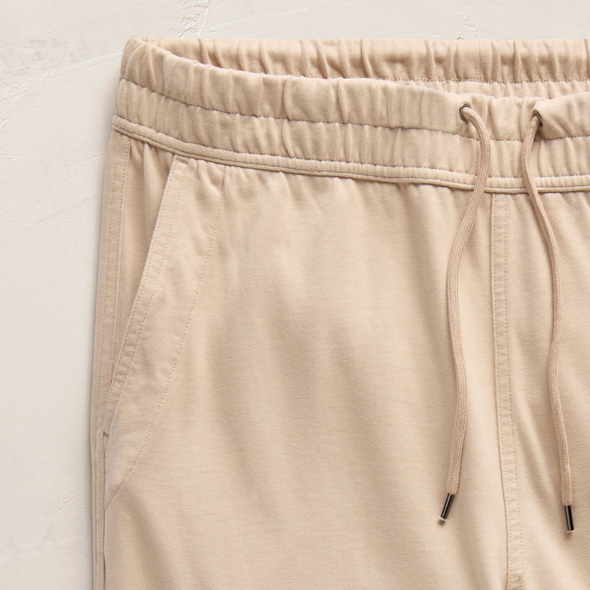 Heavy Organic Suede Jersey Sweat Pant in Stone | James Perse Los Angeles FLAT