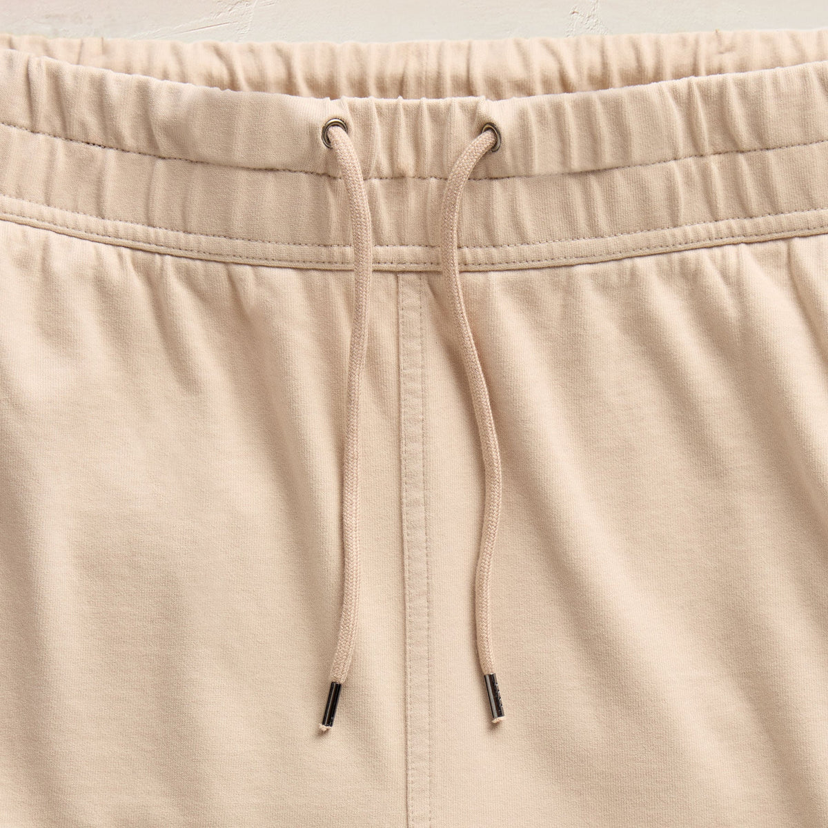 Heavy Organic Sueded Jersey Sweat Short in Stone | James Perse Los Angeles FLAT