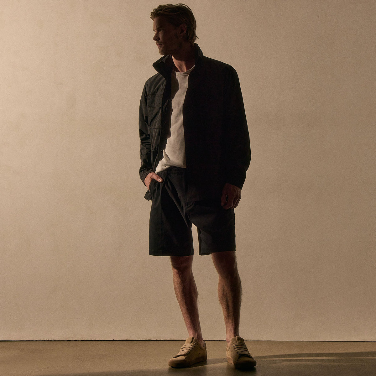 Men's Suede Retro Sneaker in Cappuccino | James Perse Los Angeles