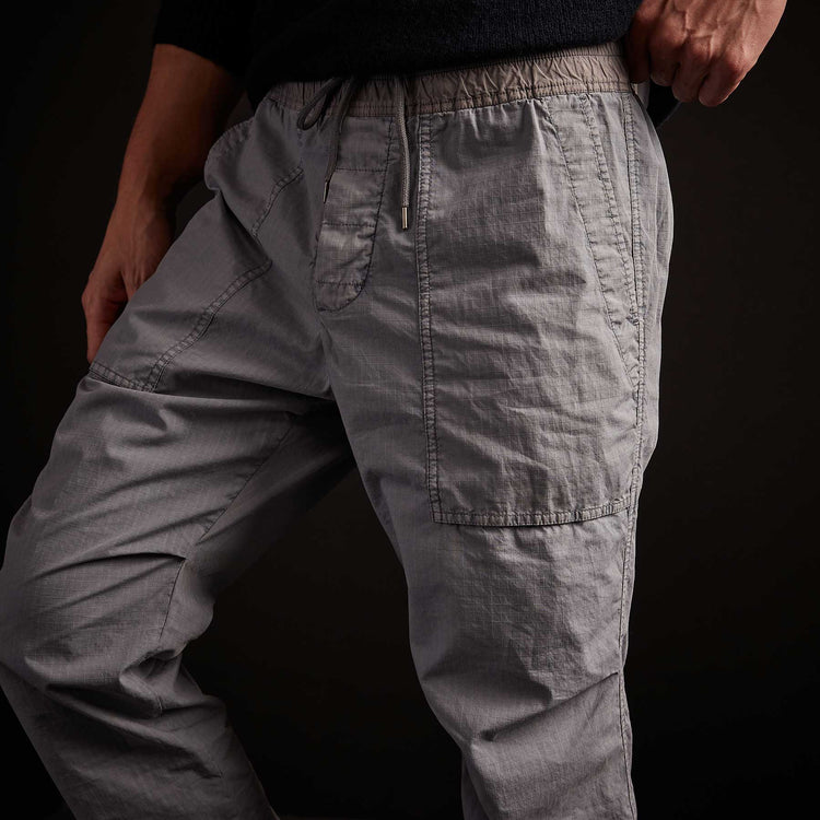 Rip Stop Utility Pant in Arsenic Pigment | James Perse Los Angeles