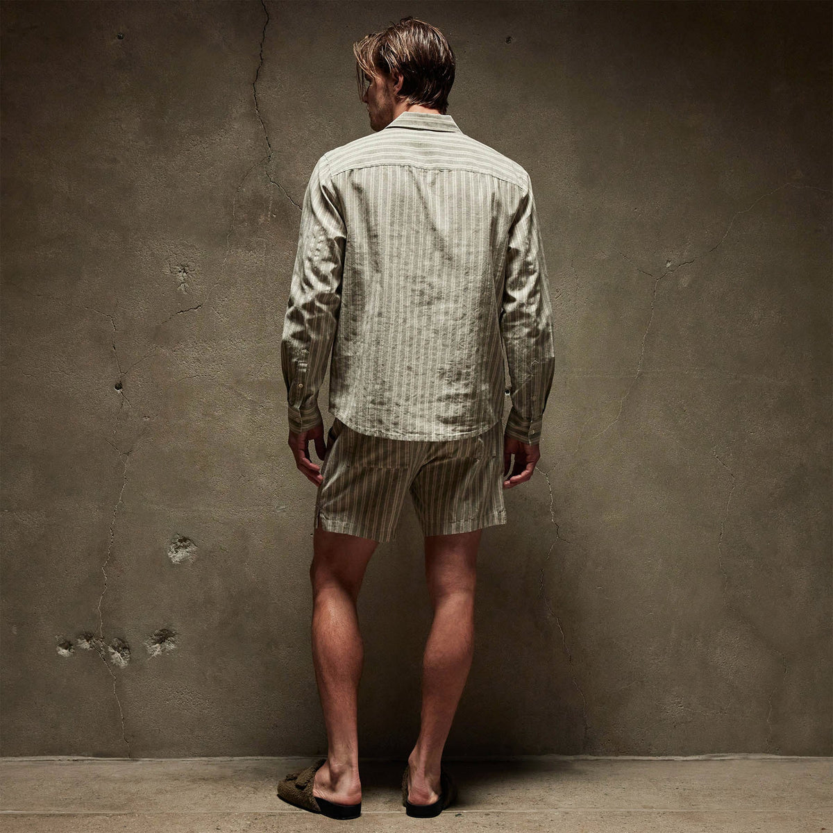 Striped Classic Shirt in Magma/Natural | James Perse Los Angeles
