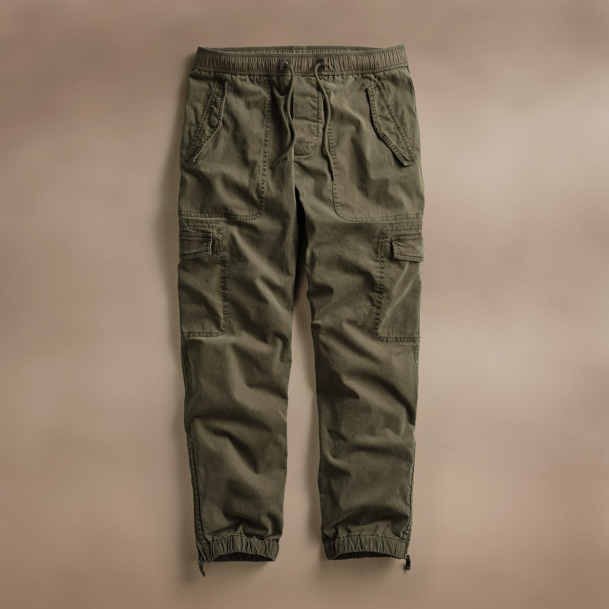 Multi Pocket Flight Pant in Army Green Pigment | James Perse Los Angeles