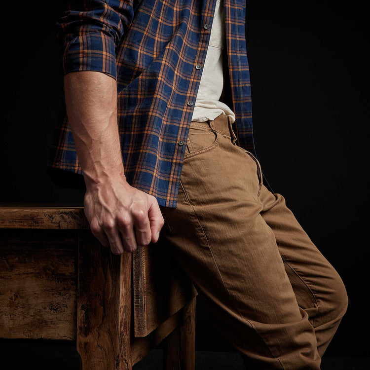 Slub Cotton Drill 5 Pocket Pan in Acorn Pigment | James Perse Los Angeles