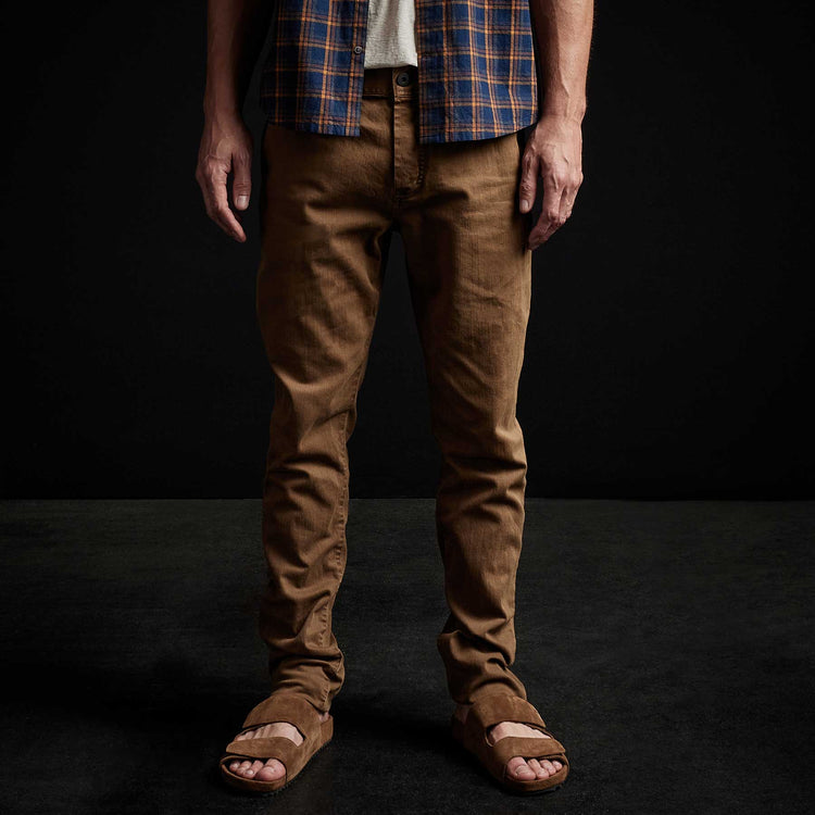 Slub Cotton Drill 5 Pocket Pan in Acorn Pigment | James Perse Los Angeles