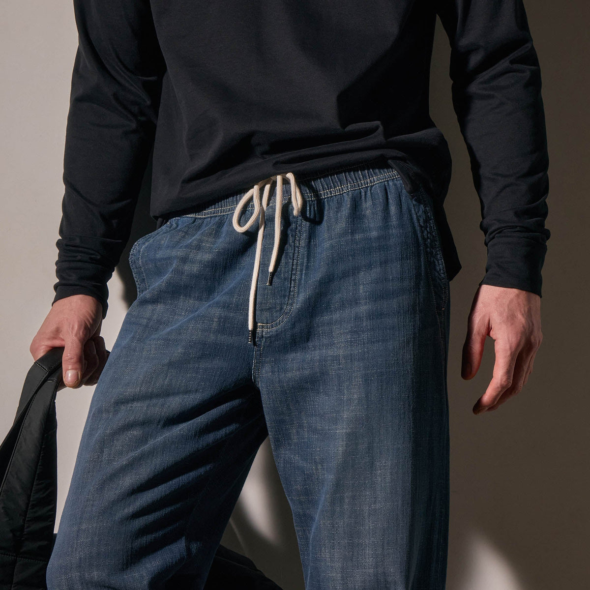 Selvedge Pull On Denim in Medium Wash | James Perse Los Angeles