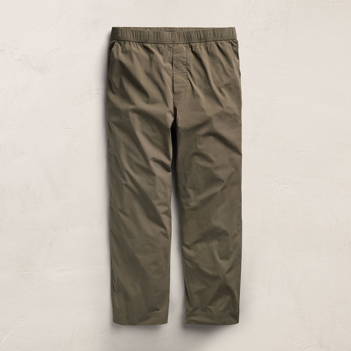 Stretch Poplin Drawstring Pant in Light Olive | James Perse Los Angeles