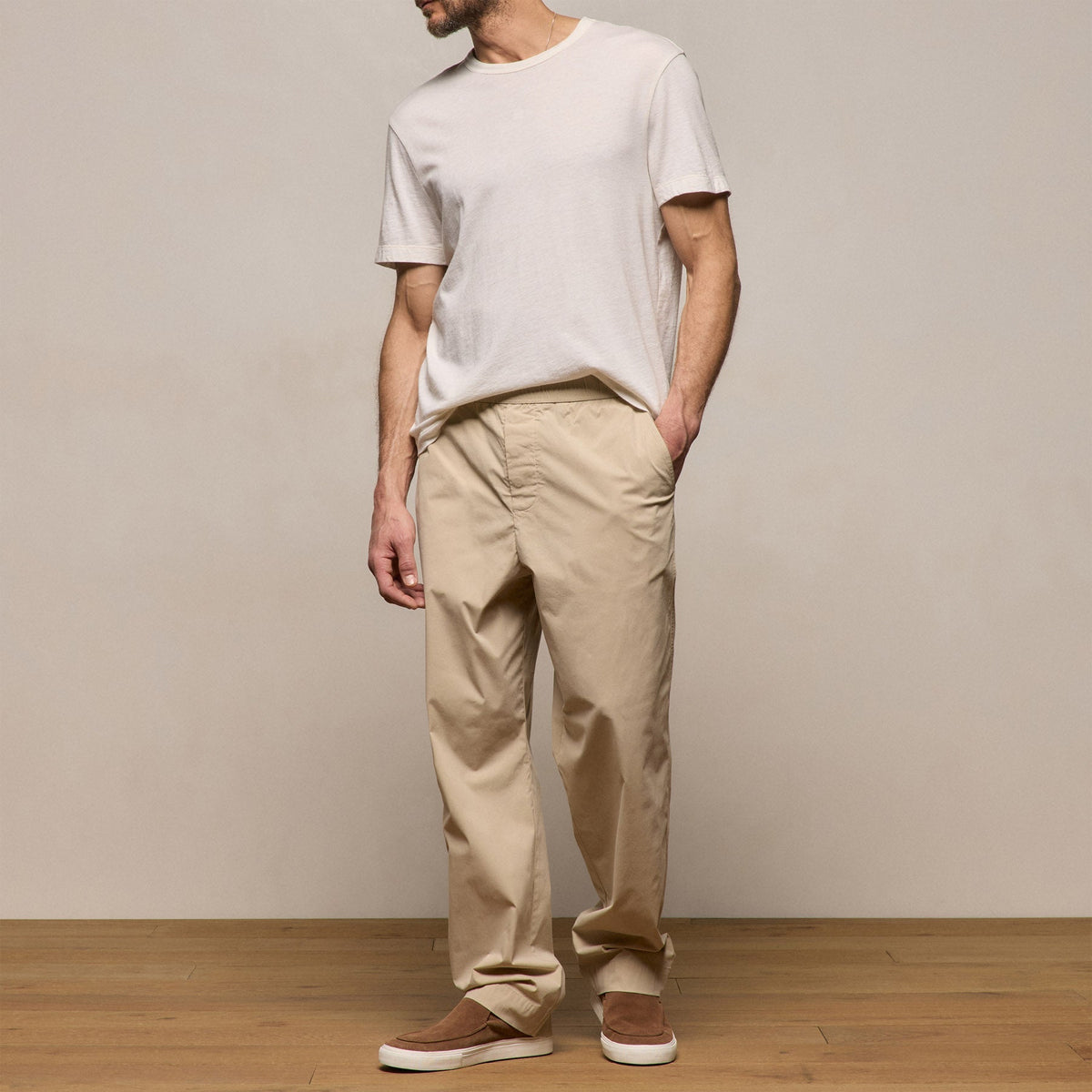 Stretch Poplin Drawstring Pant in Light Khaki | James Perse Los Angeles