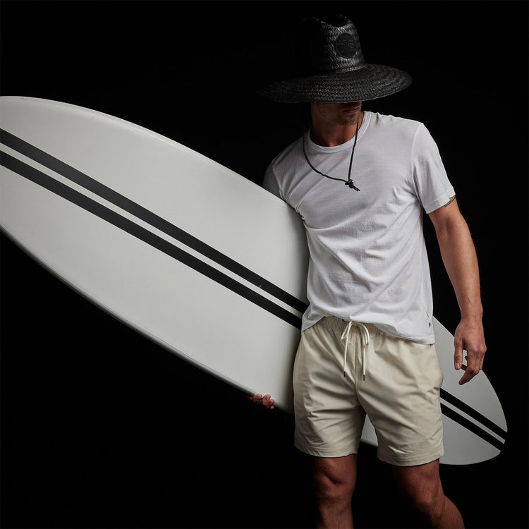 Multi Sport Mesh Lined Short in Milk | James Perse Los Angeles
