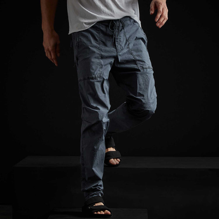 Stretch Poplin Zip Pocket Pant in Gravel Pigment | James Perse Los Angeles