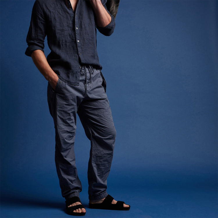 Parachute Flight Pant in Gravel Pigment | James Perse Los Angeles