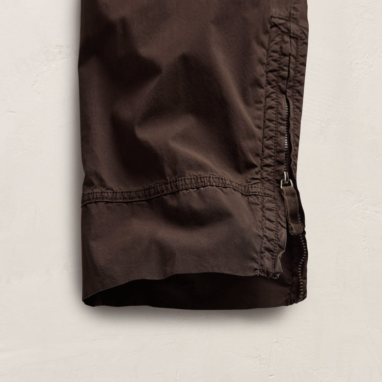 Parachute Poplin Cargo in Bark Pigment | James Perse Los Angeles