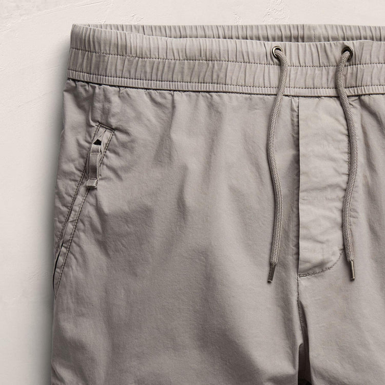 Parachute Poplin Cargo in Fog Pigment | James Perse Los Angeles