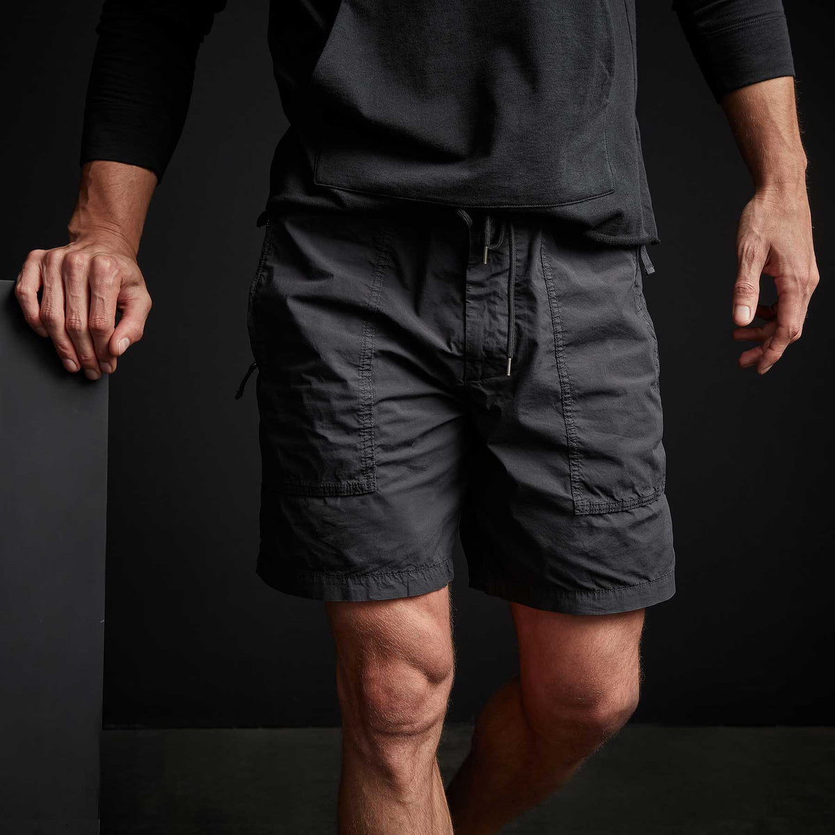 Zipper Pocket Short - Black | James Perse Los Angeles