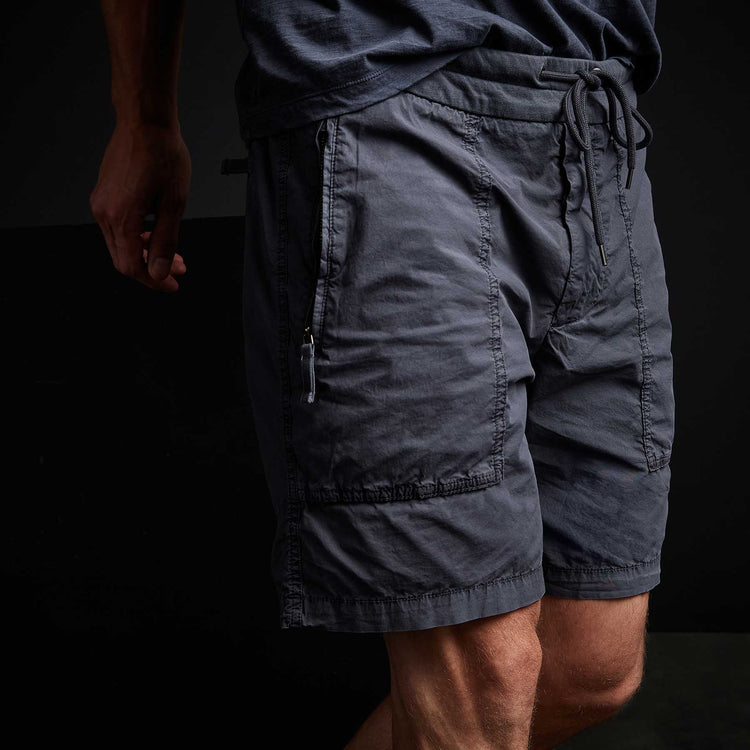 Zipper Pocket Short in Titan Pigment | James Perse Los Angeles