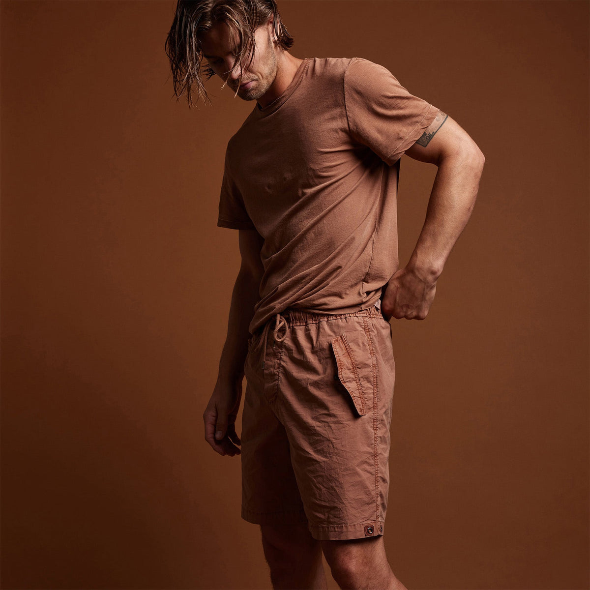 Parachute Flight Short in Nutmeg Pigment | James Perse Los Angeles