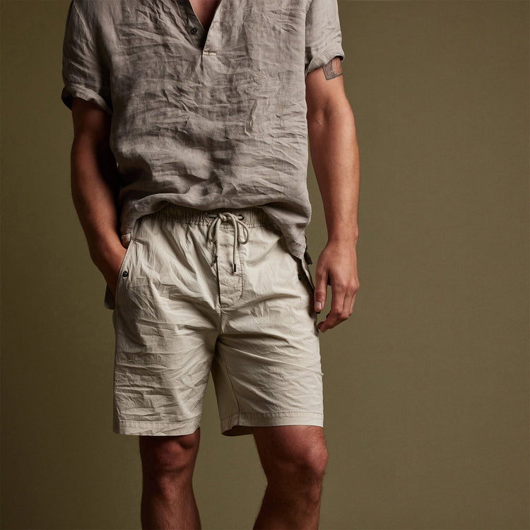 Parachute Flight Short in Paste Pigment | James Perse Los Angeles