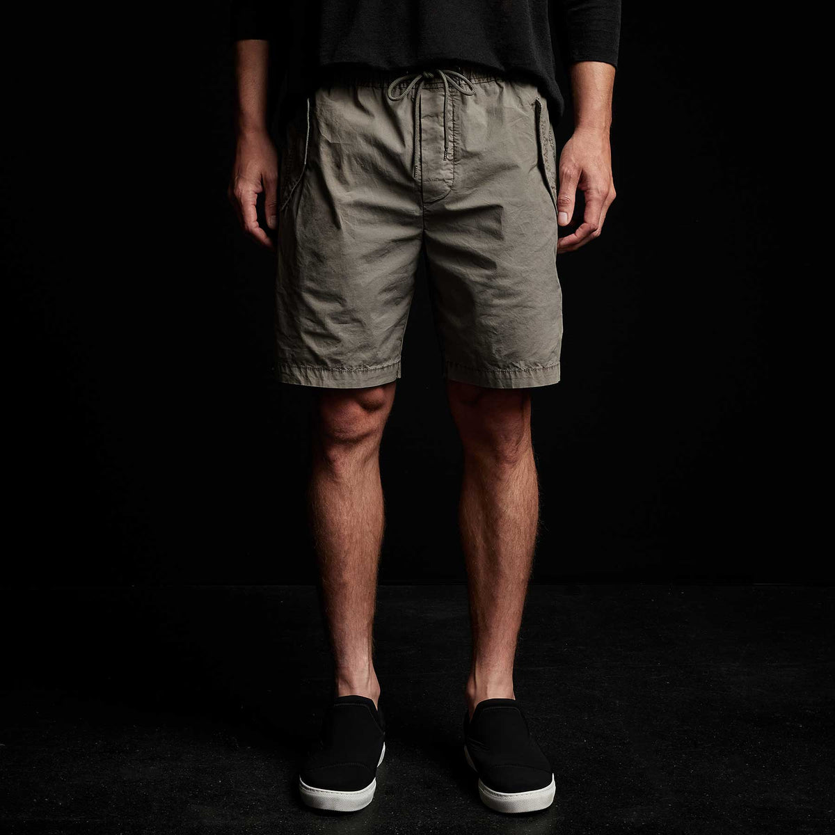 Parachute Flight Short in River Rock Pigment | James Perse Los Angeles