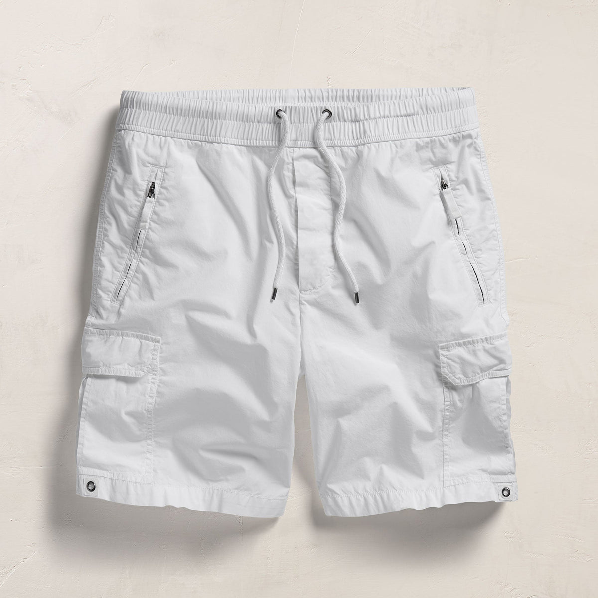 Parachute Poplin Cargo Short in White | James Perse Los Angeles