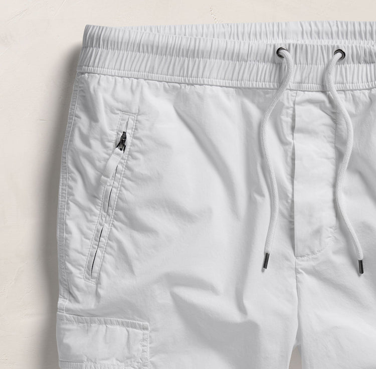 Parachute Poplin Cargo Short in White | James Perse Los Angeles