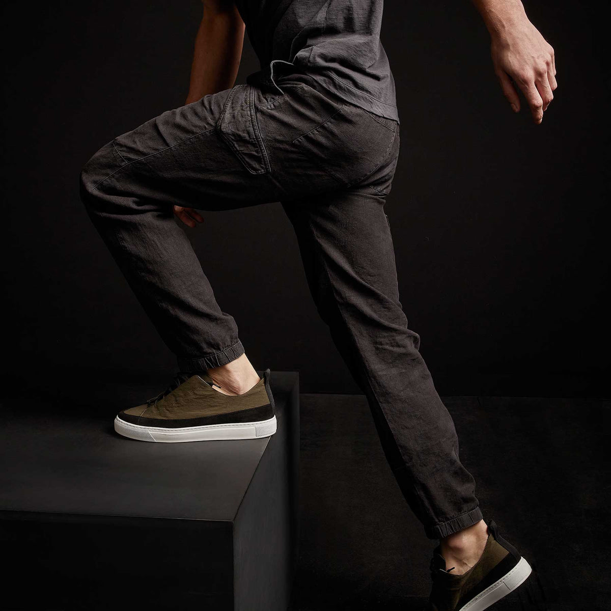 Slub Linen Cargo Pant - Magma Pigment | James Perse Los Angeles