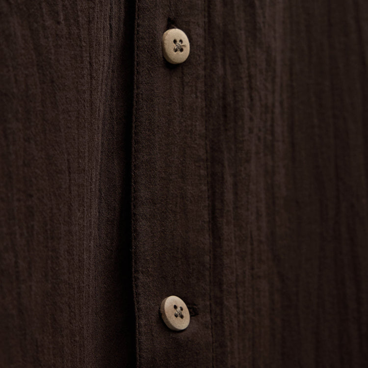 Salt Shrunk Muslin Long Sleeve Shirt in Bark | James Perse Los Angeles