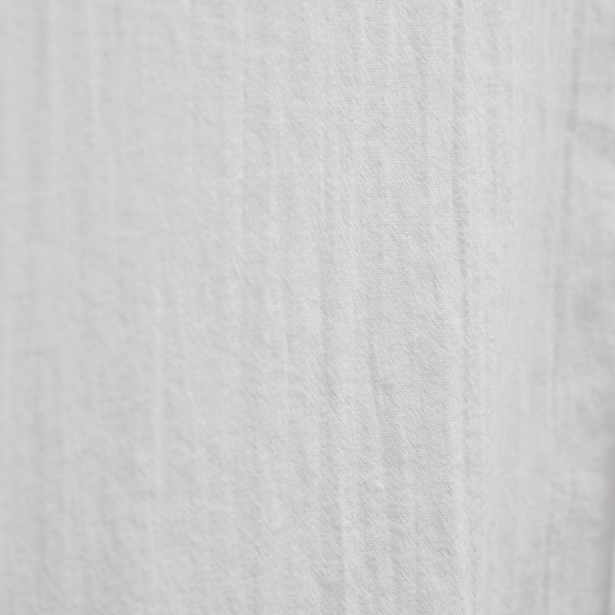 Salt Shrunk Muslin Long Sleeve Shirt in White | James Perse Los Angeles