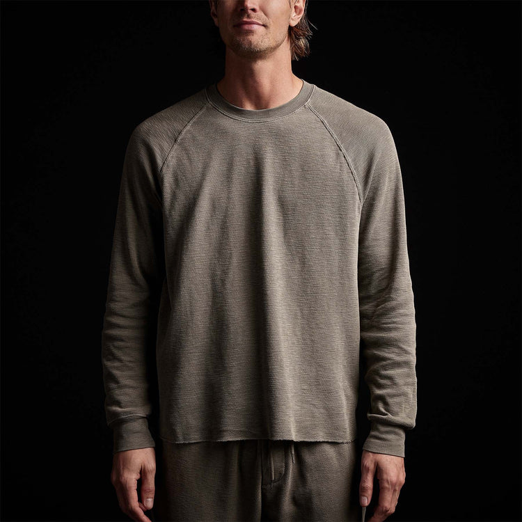 Long Sleeve Thermal Raglan in Ammo Pigment | James Perse Los Angeles 