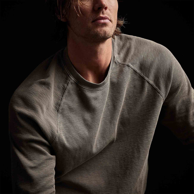 Long Sleeve Thermal Raglan in Ammo Pigment | James Perse Los Angeles 