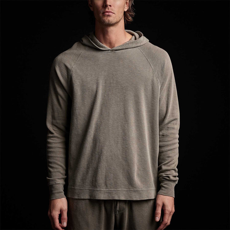 Thermal Raglan Hoodie in Ammo Pigment | James Perse Los Angeles 