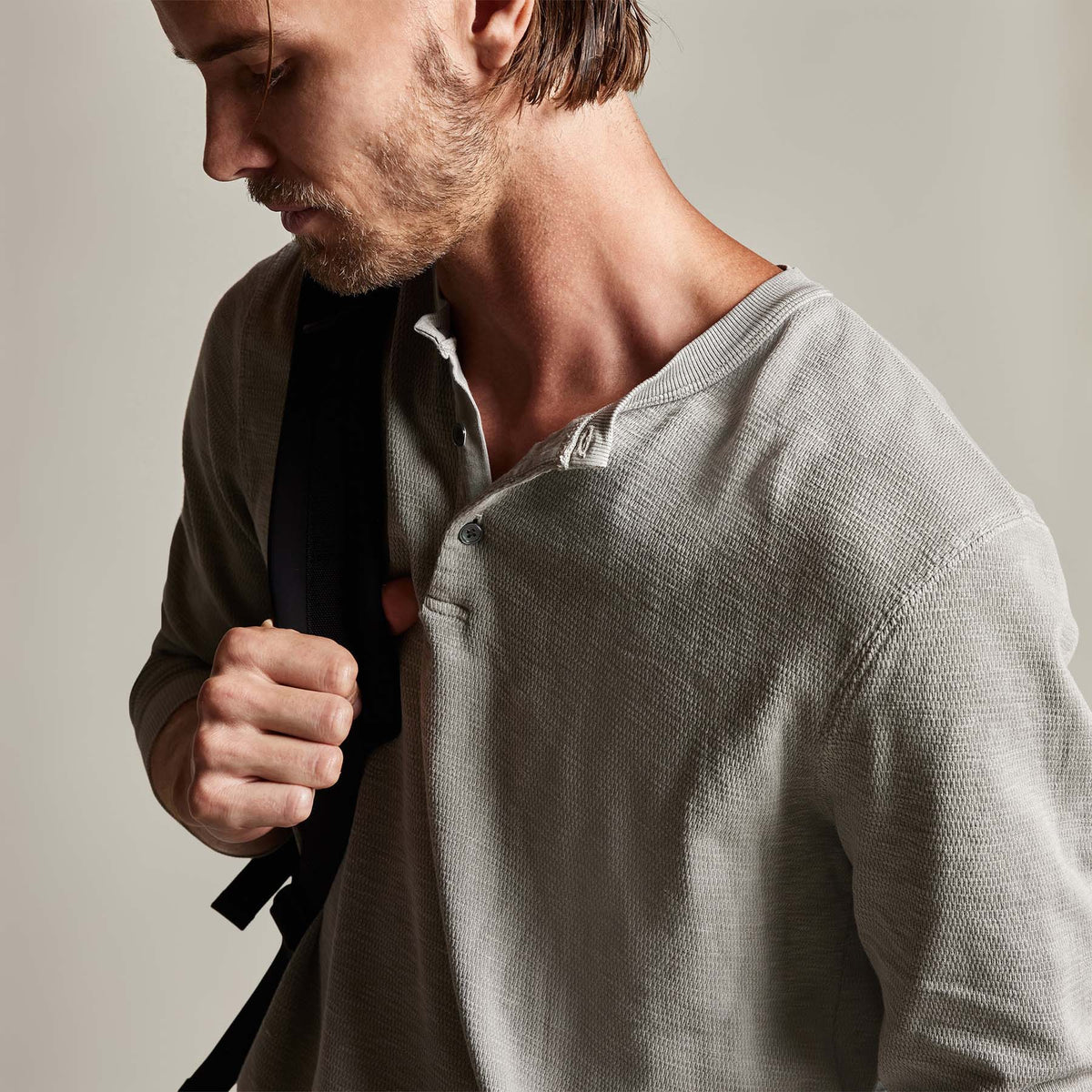 Long Sleeve Thermal Henley in Dapple Pigment | James Perse Los Angeles