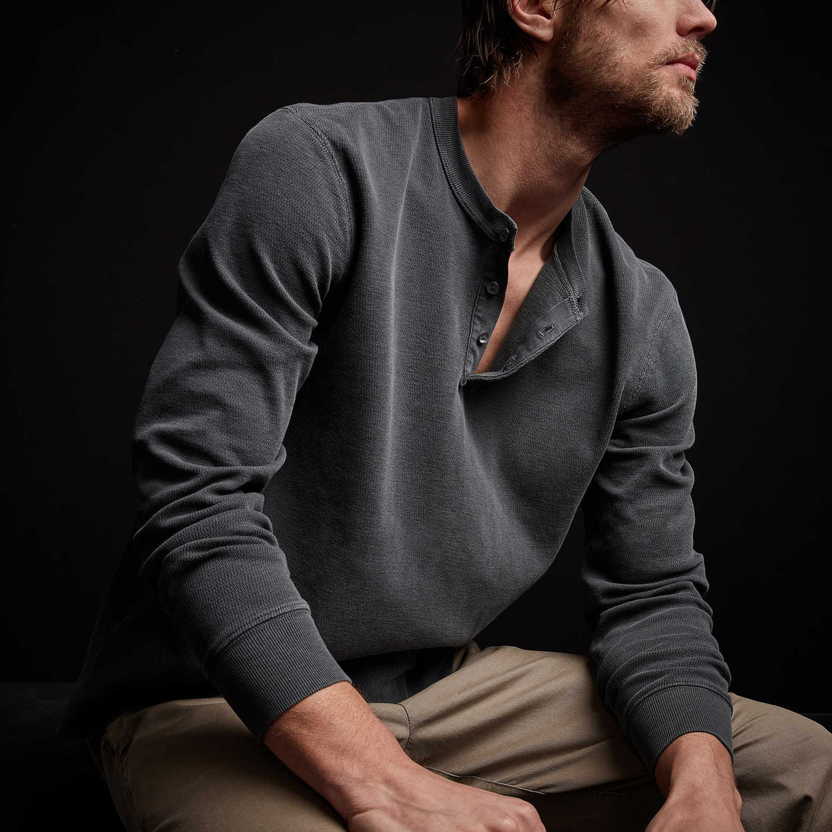 Long Sleeve Thermal Henley - Magma Pigment | James Perse Los Angeles