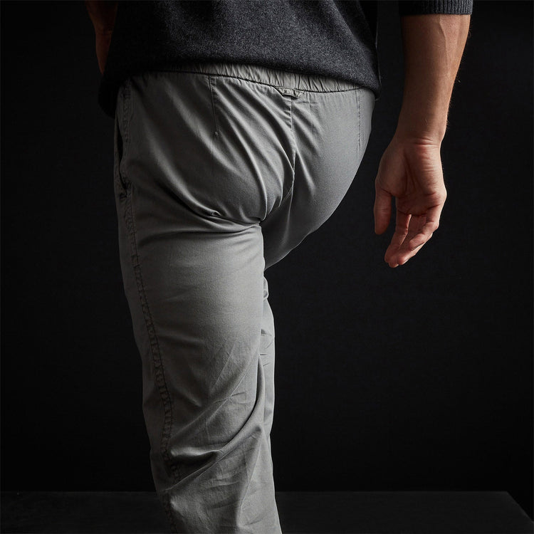Stretch Canvas Work Pant In Silver Grey Pigment | James Perse Los Angeles