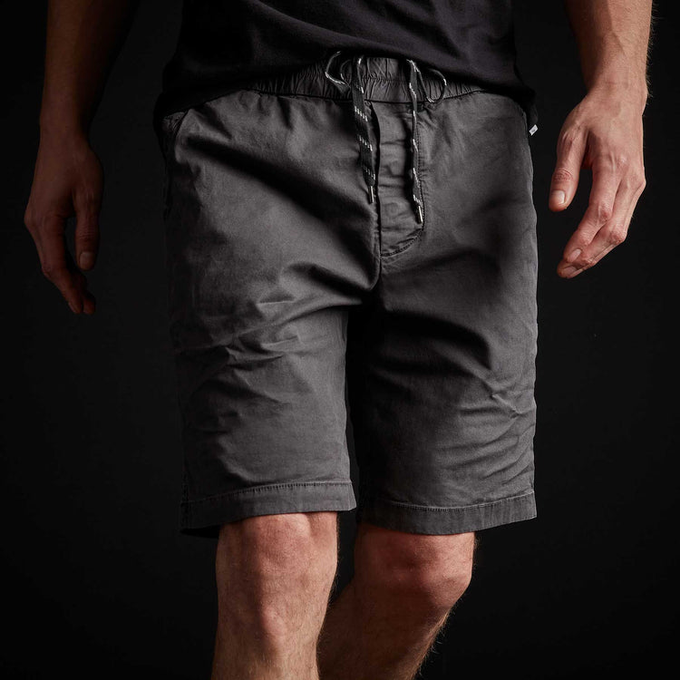 Stretch Canvas Work Short - Magma Pigment | James Perse Los Angeles