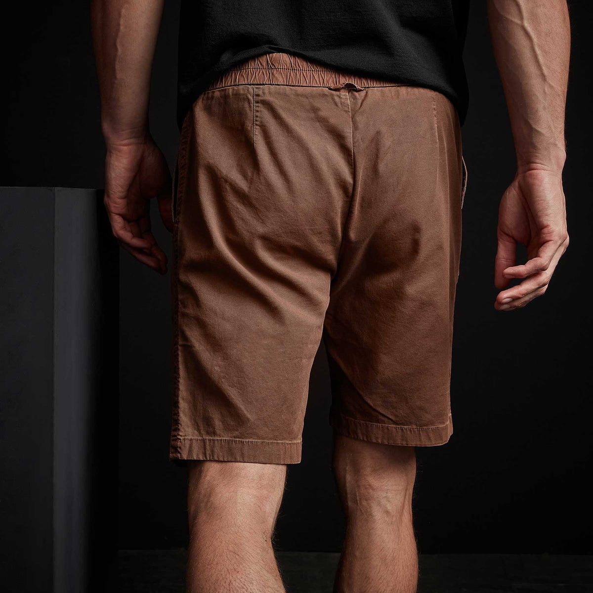 Stretch Canvas Work Short - Malt Pigment | James Perse Los Angeles
