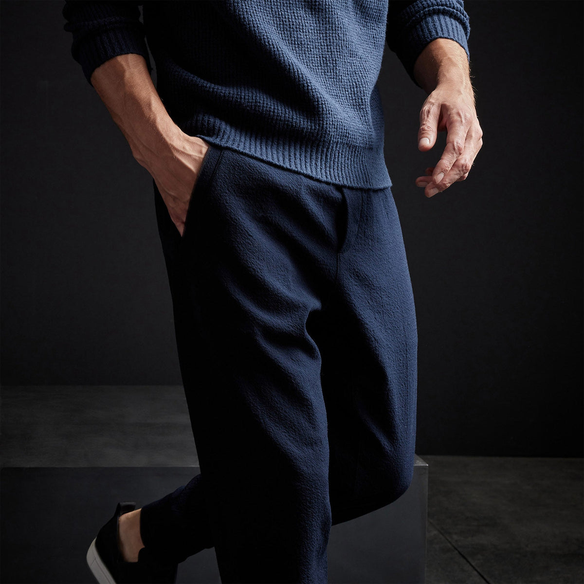 Stretch Wool Pant in Deep Navy | James Perse Los Angeles