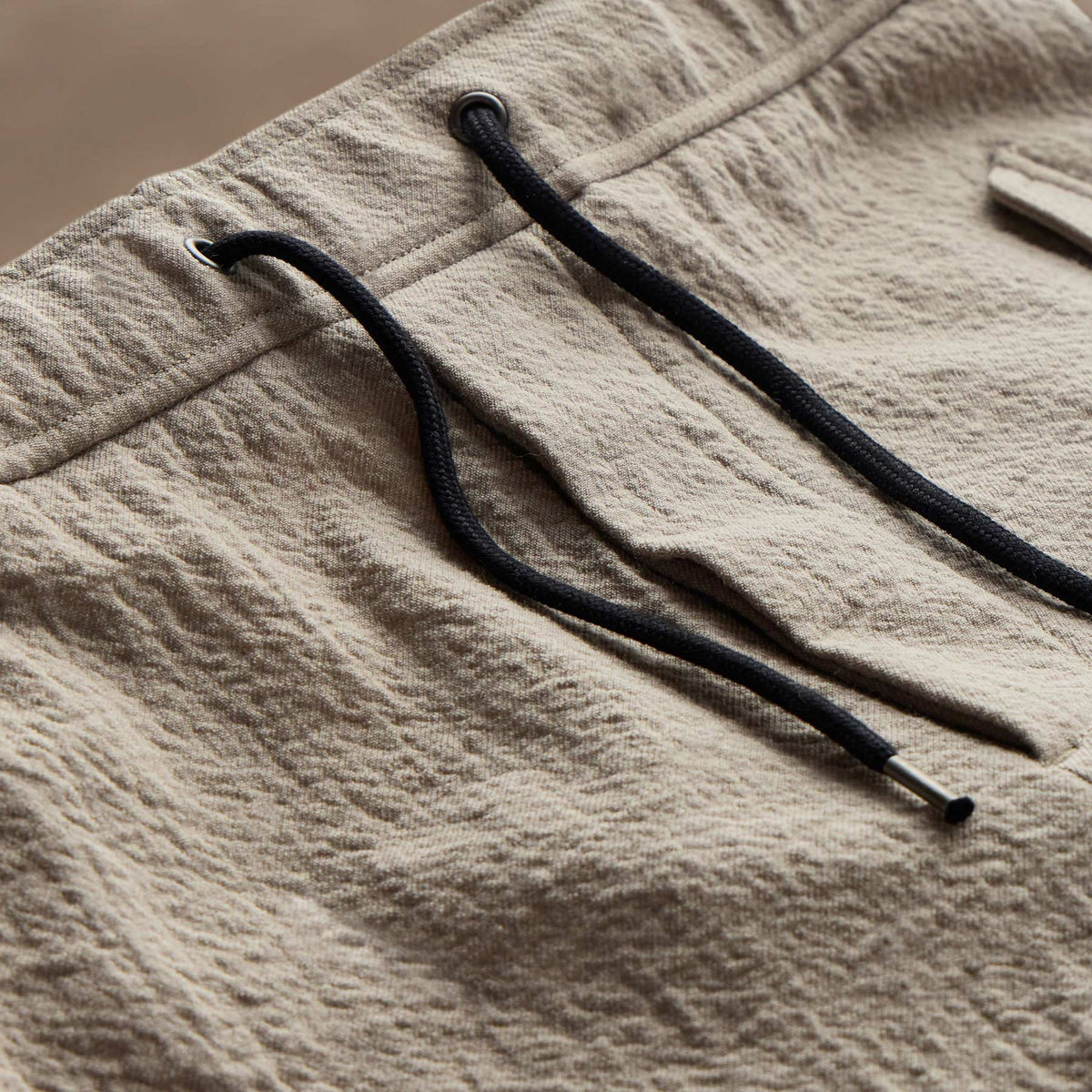 Stretch Poly Wool Flight Pant in Light Tan | James Perse Los Angeles